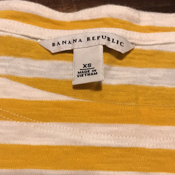 NEW~ BANANA REPUBLIC Top - Picture 5 of 7